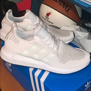 MENS WHITE ADIDAS SHOES NEVER WORN BRAND NEW